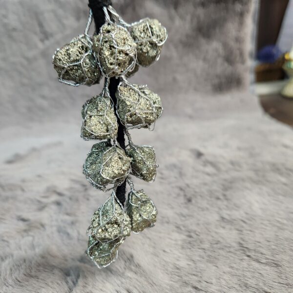 Pyrite Hanger - Image 2